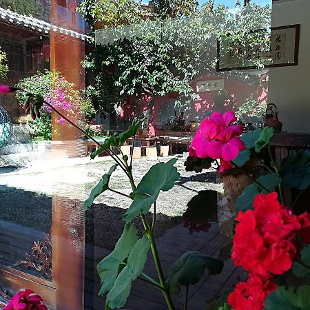 Lijiang Buwuzhai Inn Buitenkant foto