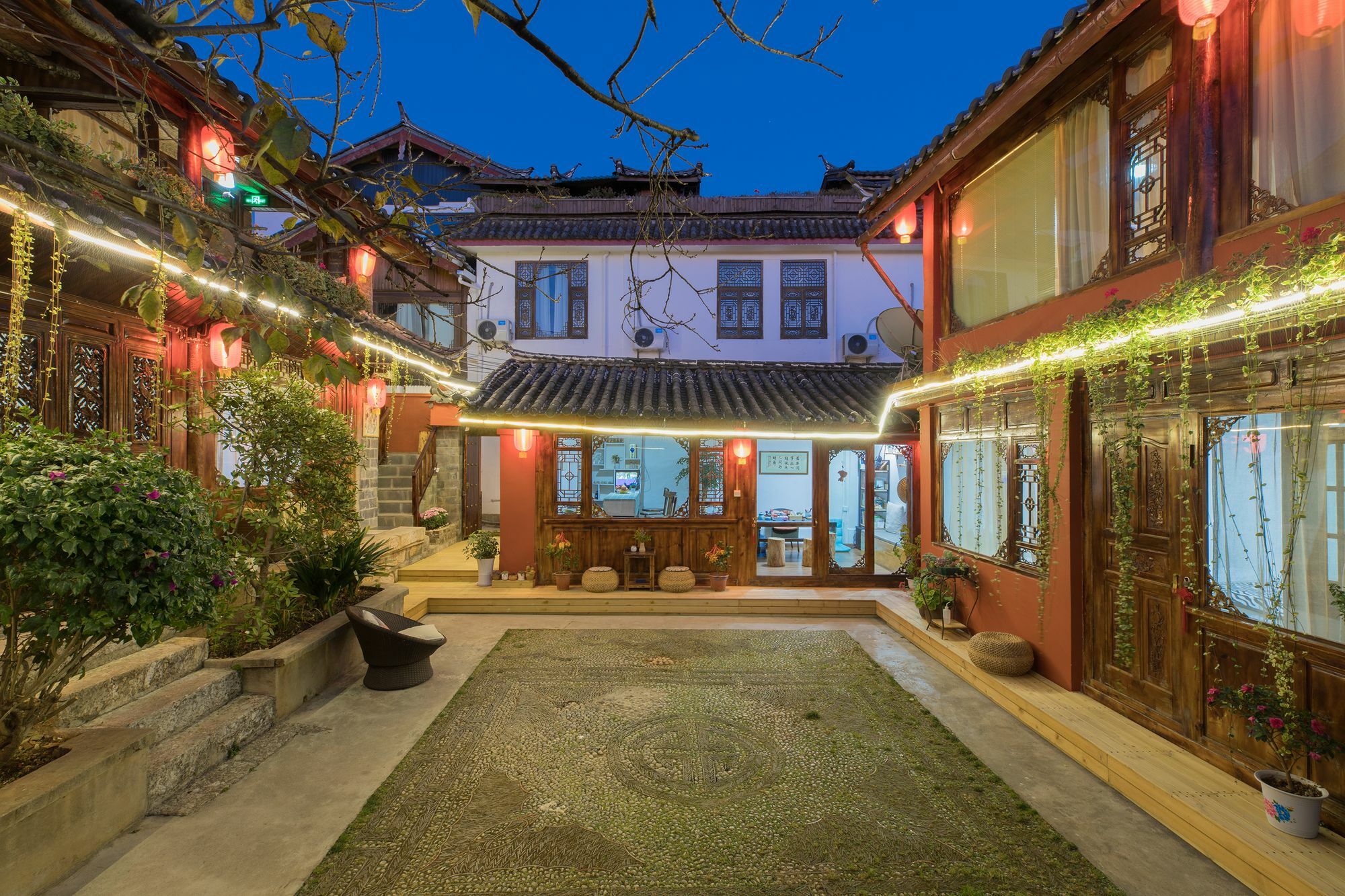 Lijiang Buwuzhai Inn Buitenkant foto